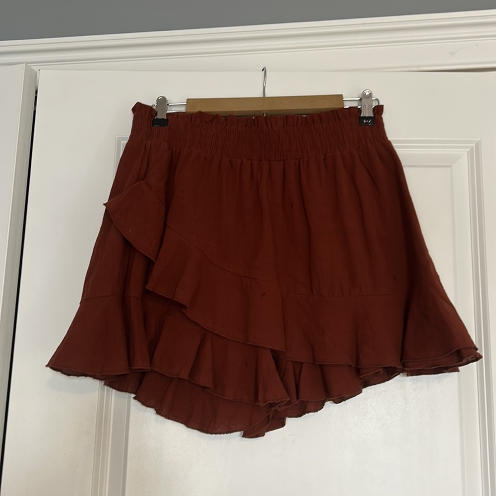 Liyo Hon Brown Ruffled Skort